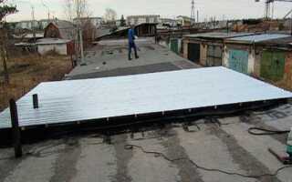 Крыша гаража из профнастила своими руками: как перекрыть пошагово