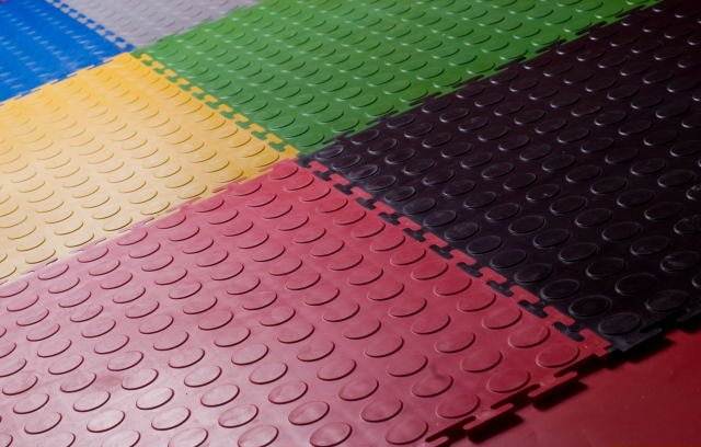 Резиновая плитка